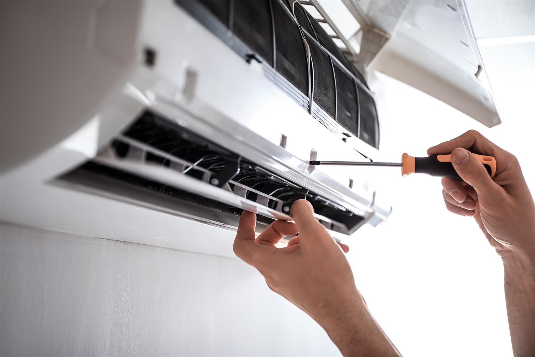¿El aire acondicionado necesita mantenimiento?