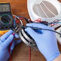 ¿Se recomienda reparar un electrodoméstico pequeño?